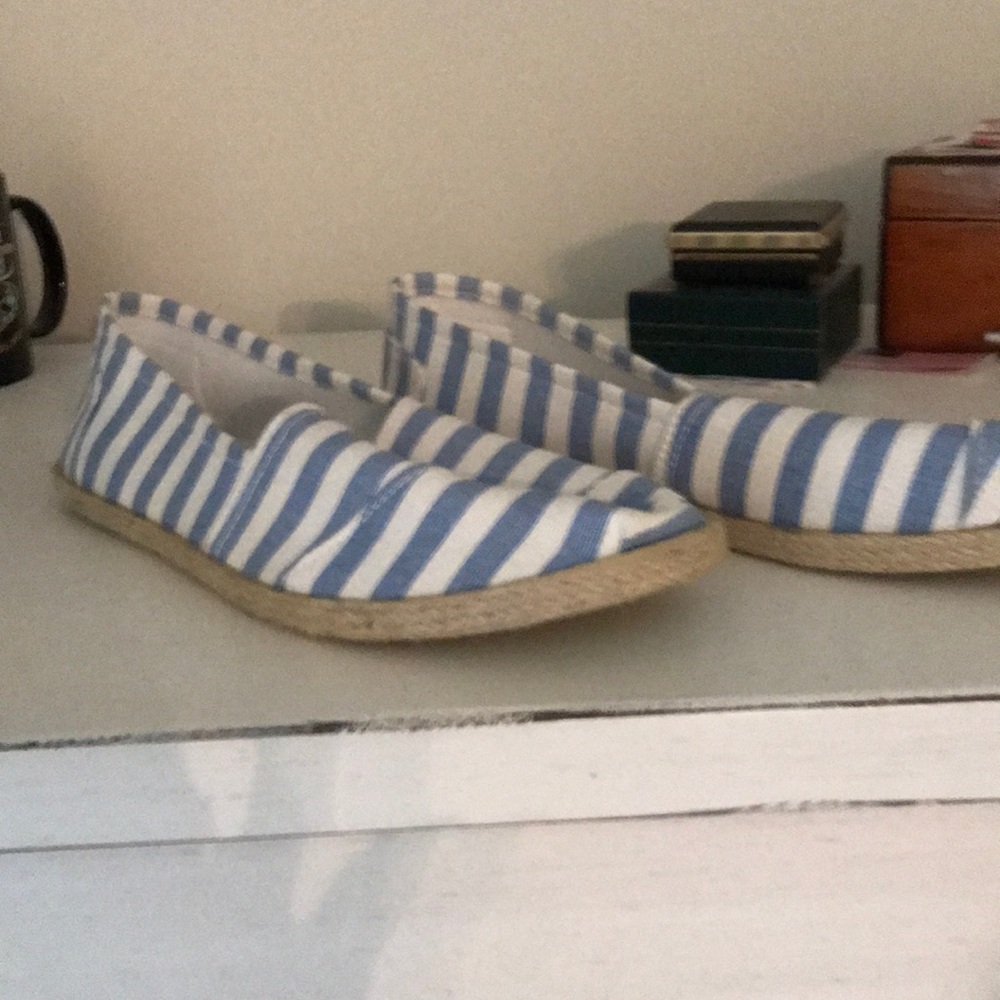 Slip on shoes